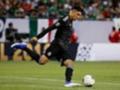 Аякс подпишет защитника сборной Мексики за 15 миллионов евро