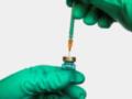 Минздрав перенес дедлайн обязательной вакцинации для медиков и коммунальщиков