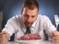 Врач Неронов: признаком отравления мясом может быть повышенная температура