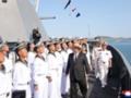 В КНДР со второй попытки спустили эсминец на воду