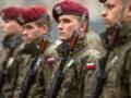 Поляки активно готуються до війни: навіть підлітки вчаться стріляти, стрибати з парашутом і керувати дронами