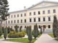 В Днепре спасают женщину с пулей в лице, семью которой убили оккупанты в Донецкой области