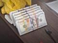 Двое сотрудников СБУ требовали взятку у бизнесмена