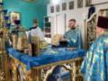 Церковь должна быть в ТikТоk и ФБ: экс-музыкант теперь читает Службу Божью в прифронтовом храме