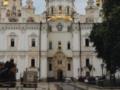 Киево-Печерская лавра частично возобновила работу для посетителей
