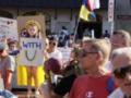 В Польше тысячи людей вышли на улицы из-за роста агрессии против украинцев