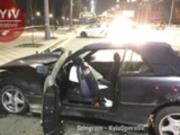 В Киеве в лобовом столкновении Mitsubishi и BMW пострадали пять человек