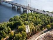 В Киеве ограничат движение транспорта по Северному мосту