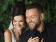 Украинский ведущий удивил свадебными фото