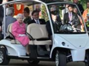 На аукцион выставили необычный автомобиль Елизаветы II