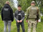 Изнасиловал несовершеннолетнюю: на Житомирщине в поезде задержали мужчину