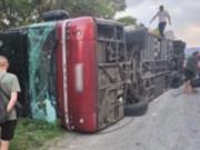 На Днепропетровщине перевернулся автобус: есть жертва