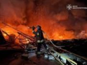 Россияне атаковали дронами Днепропетровщину: возникли пожары