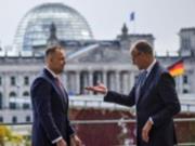 Мерц отказал Навроцкому в выплате репараций - СМИ