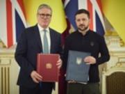 Зеленский одобрил столетнее соглашение с Британией