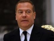 Медведев назвал цель налётов дронов на Европу