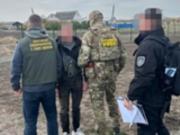 Пограничник пообещал за $5 тысяч устроить знакомого на работу в тыл