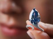 В Женеве продали редкий голубой алмаз за более чем $25 млн