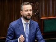 Министр обороны Польши заявил о следе РФ в диверсии на железной дороге