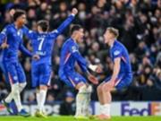 Челси уверенно переиграл Барселону, использовав численное преимущество