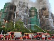 В Гонконге число погибших в пожаре возросло до 83