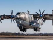 В России самолет Ан-22 упал в водохранилище