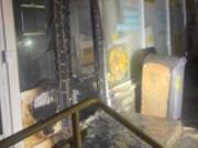 Считал, что помог СБУ: в Киеве молодой человек поджег отделение Укрпочты