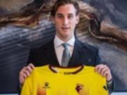 Игрок с дефибриллятором будет играть в Англии