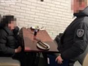 Требовала $21 тыс/ у военноuj: задержана руководительница Центра пробации