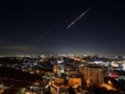 Иран нанес удар по Израилю: есть попадания