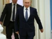 Путин запланировал  переселить  на ВТО более 100 тысяч россиян