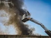 Дрон россиян попал рядом с рестораном в Харькове: есть пострадавший