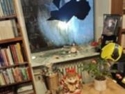 В Чехии коктейлями Молотова забросали Русский дом