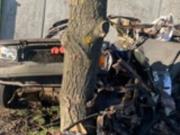 Россияне атаковали гражданский автомобиль в Никополе, есть жертвы