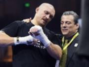 Президенту WBC показалось, что вместо Усика от титулов отказался ИИ