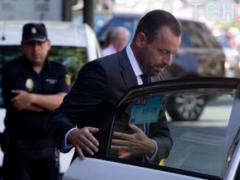 Бывшего президента  Барселоны  задержали за отмывание денег