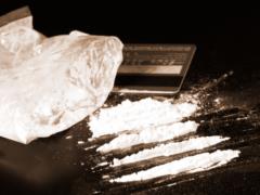 На французский пляж  приплыло  больше 1,5 тонны кокаина