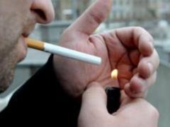 Медики назвали неожиданное последствие курения для организма