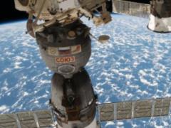 Маньяк с сверлом  - на российском космическом корабле обнаружили новые дыры