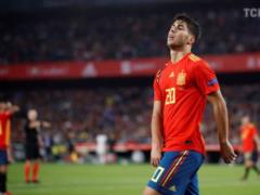 Сборная Испании проиграла дома впервые за 15 лет, уступив Англии
