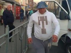В Киеве несовершеннолетнего парня с инвалидностью вышвырнули из маршрутки и избили