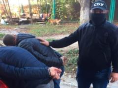 Под Киевом экс-полицейский с рецидивистом продавали боеприпасы из зоны АТО
