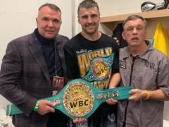 Гвоздик нокаутировал Стивенсона и стал чемпионом мира WBC