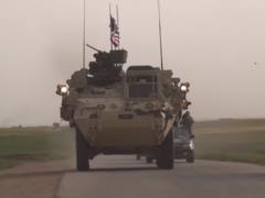Американские военные начали вывозить технику из Сирии