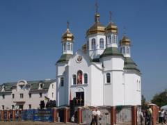 В оккупированном Луганске проводят обыски в храме ПЦУ