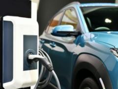 В Кфар-Сабе появятся 500 зарядных станций для электромобилей