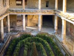 Шесть лет реставрации: в Помпеях для туристов открыли три дома