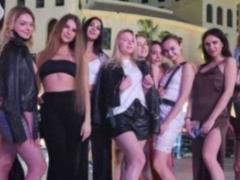 Скандал с обнаженными украинками в Дубае: всех девушек депортируют из Эмиратов