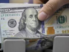 Нацбанк ослабил гривну к основным валютам 8 апреля 2021