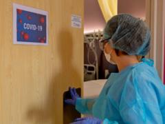 В Украине почти 15 тысяч новых случаев COVID-19